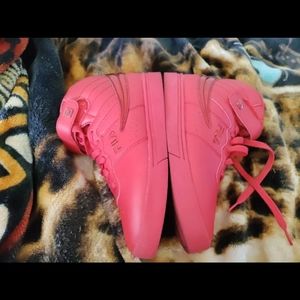 Red fila high tops vulc 13
